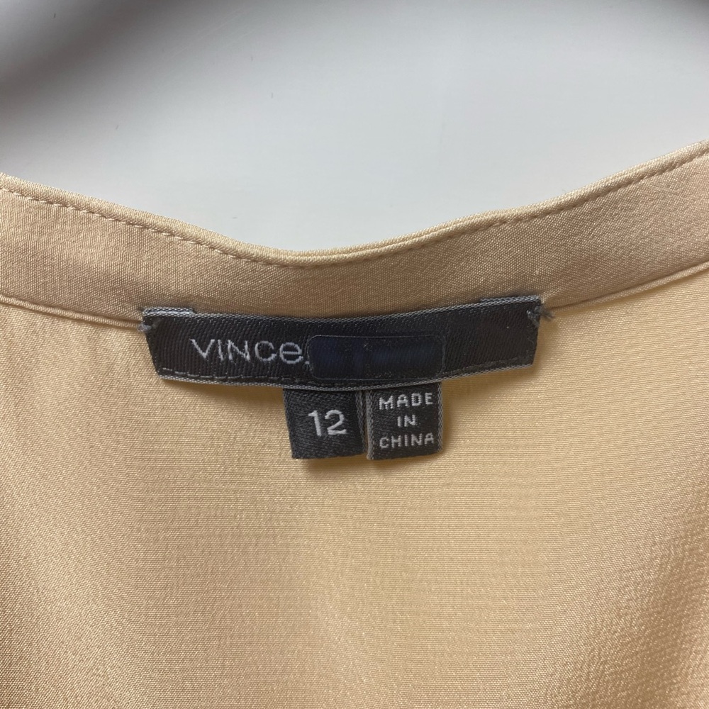 Vince Peachy Split-Neck Long-Sleeve Silk Blouse - Picture 4 of 6